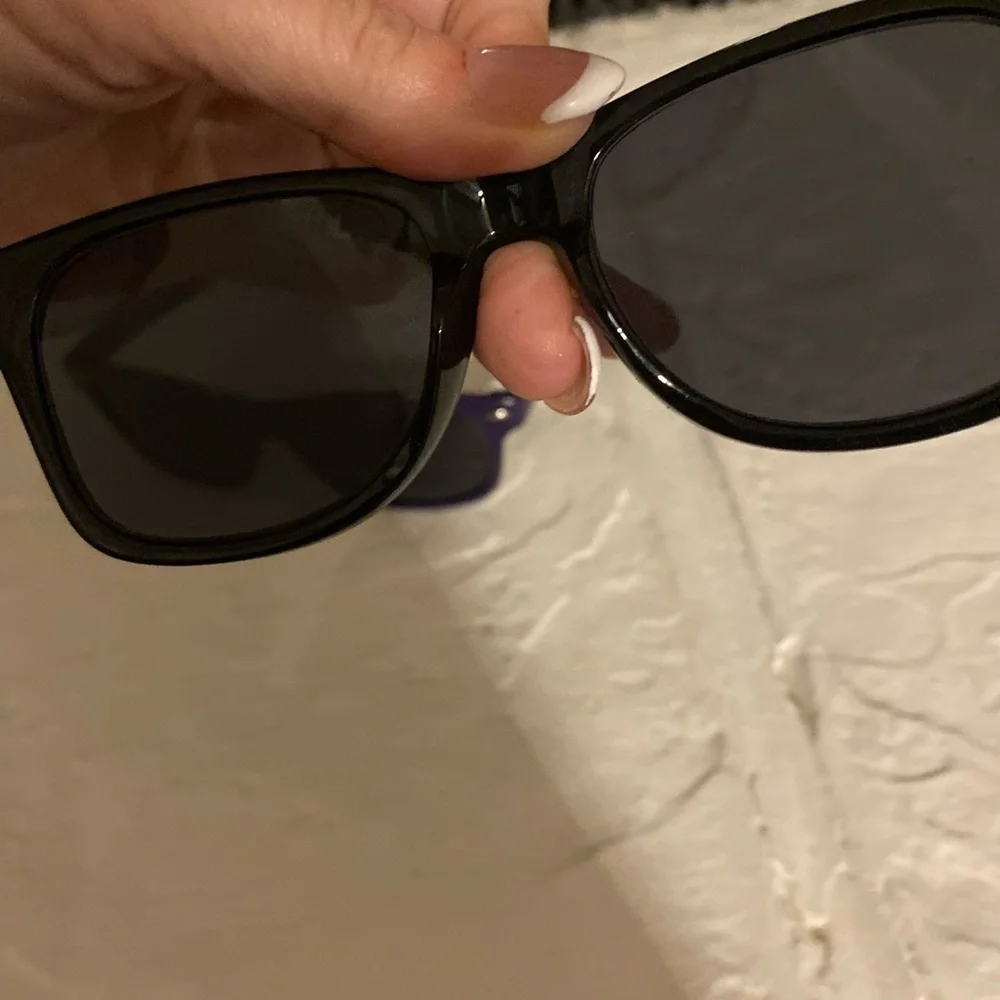 Set 3 Sunglasses Black White Purple Johnnie Walker Whiskey Barefoot UV Vodka